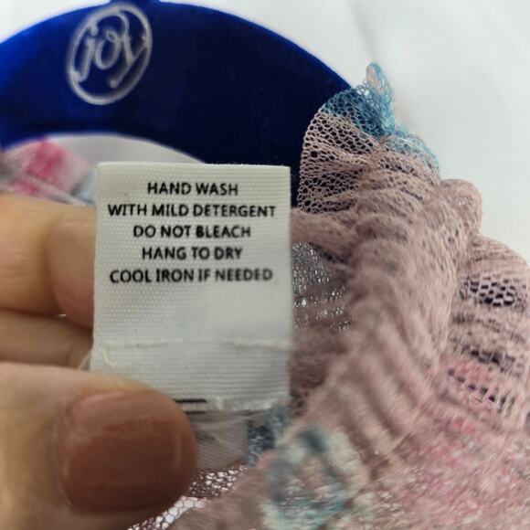 L.I.F.E Love is for Eternity Pink Floral Sheer Puff Sleeve Blouse Top Medium - Picture 6 of 9